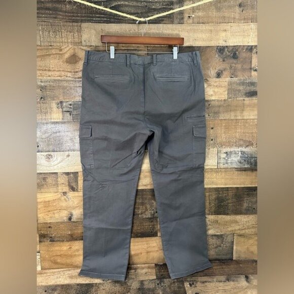 Tommy Bahama Mens Gray Cargo Pants With Pockets Size 36 - Picture 4 of 8